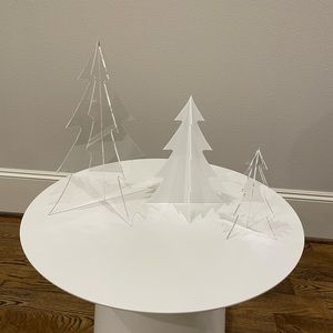 3-D acrylic tabletop Christmas trees - set of 3 🎄